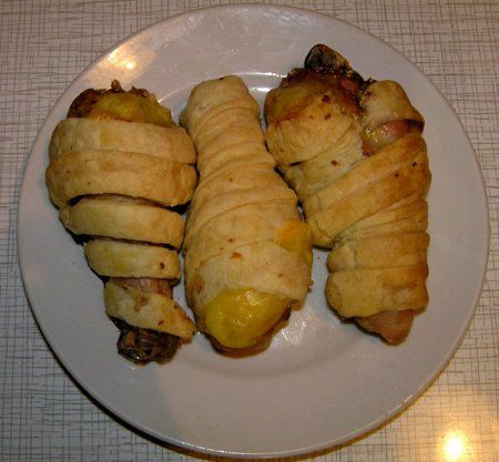 Куриные ножки в тесте с картошкой, запеченные в духовке