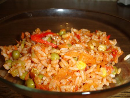 Рецепт риса с крабовыми палочками и овощами