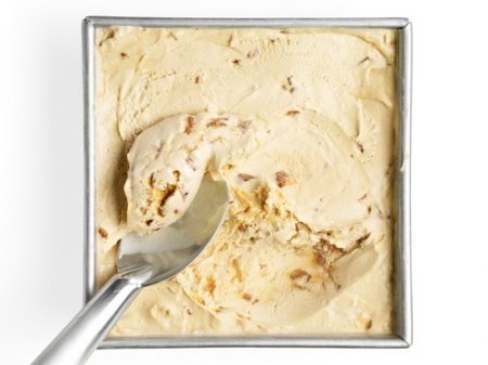 Рецепт кленового мороженого  с грильяжем и беконом