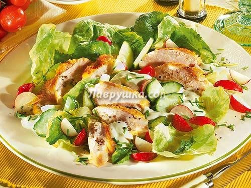Салат с куриной грудкой фото
